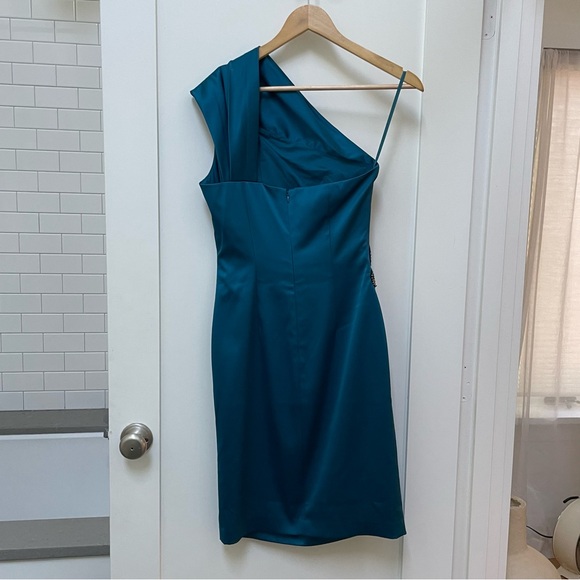 Eliza J Turquoise Blue Satin Cocktail, dance, prom dress with side embellishment - Picture 4 of 4